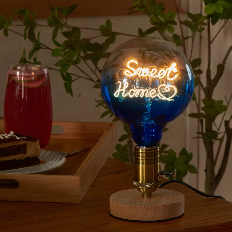 G125 Clear Top Blue Bottom Custom Letter LED Globe Bulb with Warm White Filament (5) G125 Clear Top Blue Bottom Custom Letter LED Globe Bulb with Warm White Filament (5)