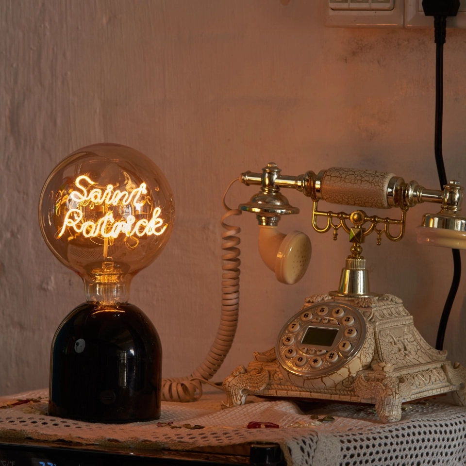 G125 Warm White Double Line Custom Letter LED Globe Bulb with Champagne Glass (4)